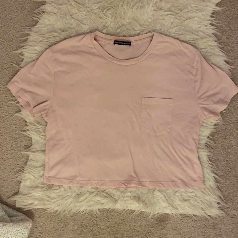 Brandy Melville Women’s Tee.
